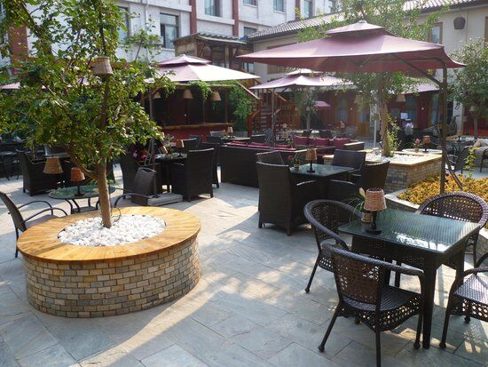 Courtyard Bistro